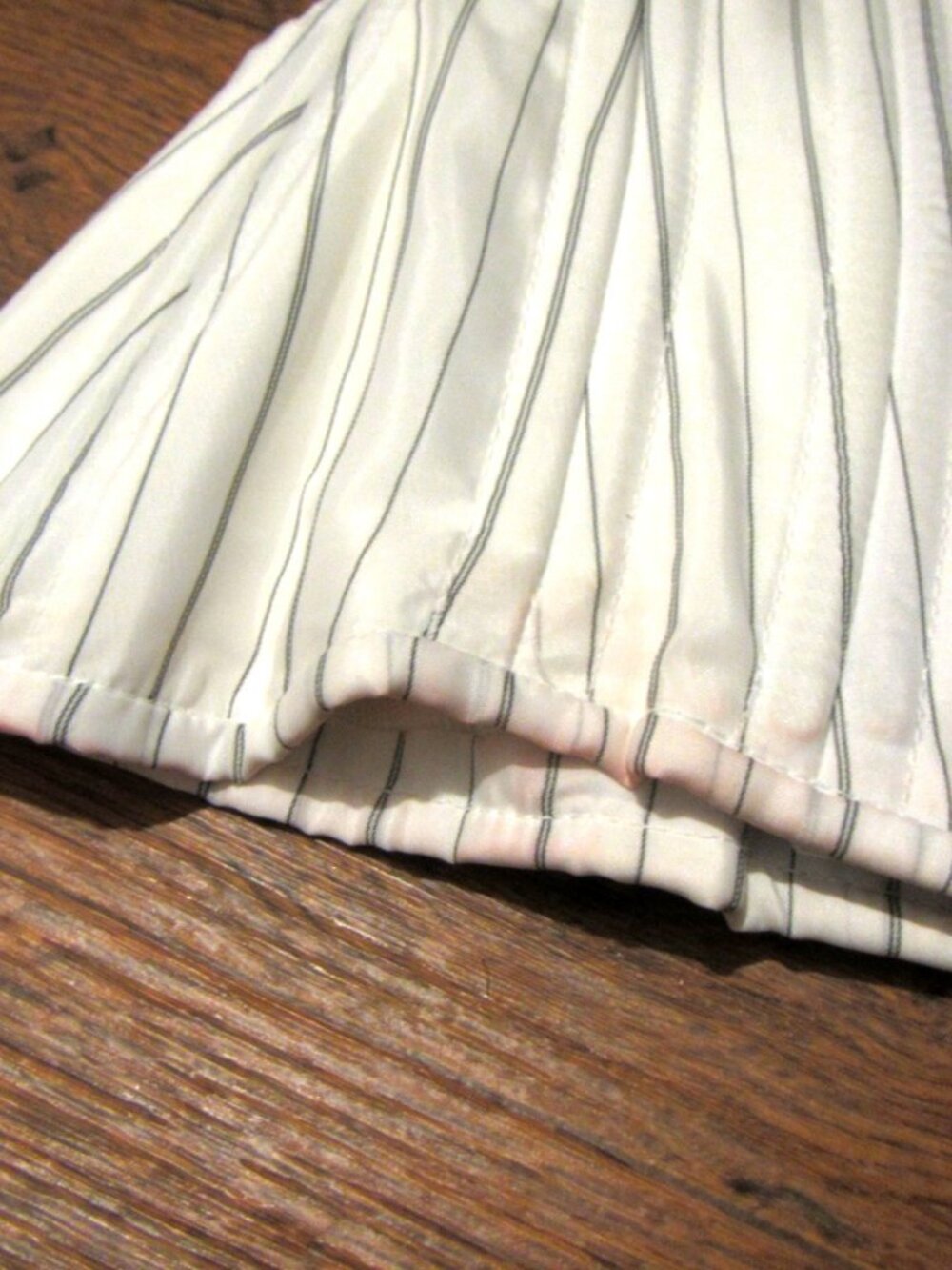White Pinstripe Underbust Waist Training Corset Steel Boned 24" - Picture 3 of 15